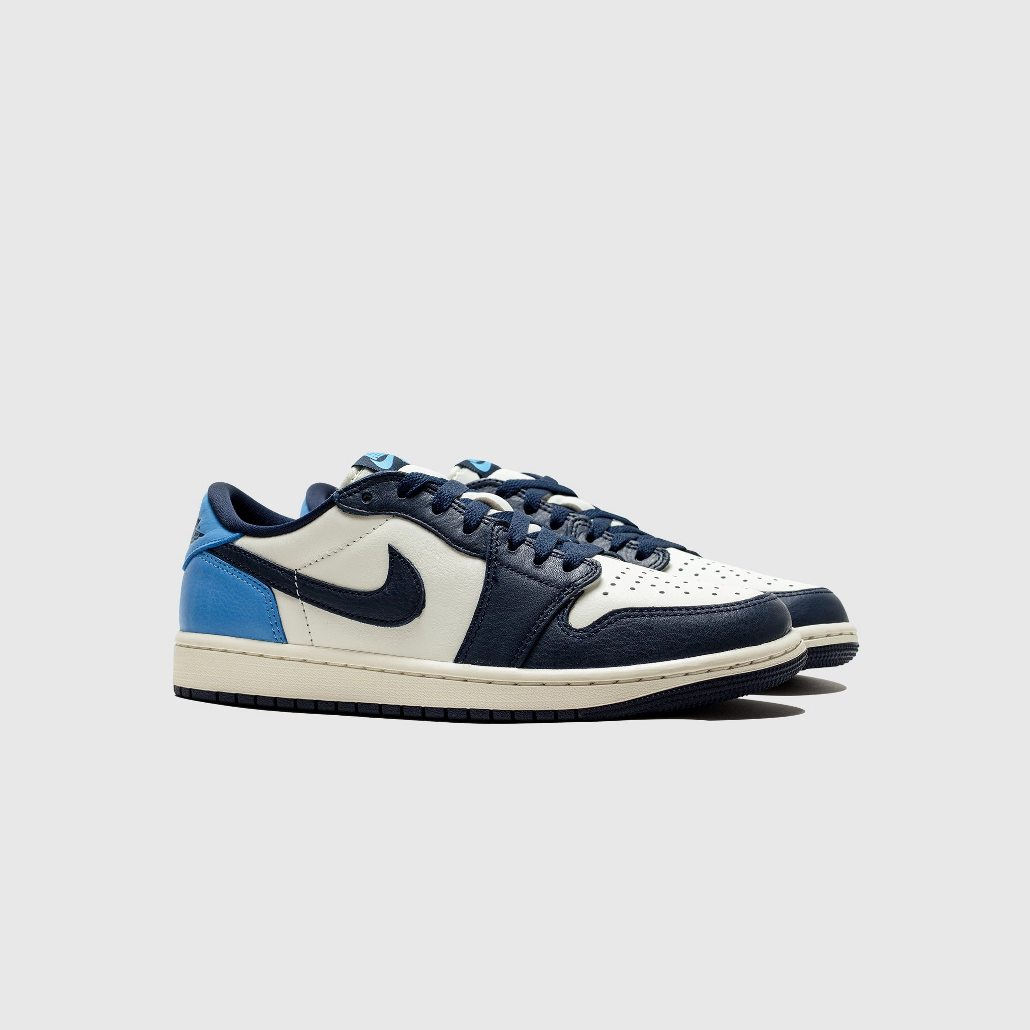 AIR JORDAN 1 LOW OG OBSIDIAN