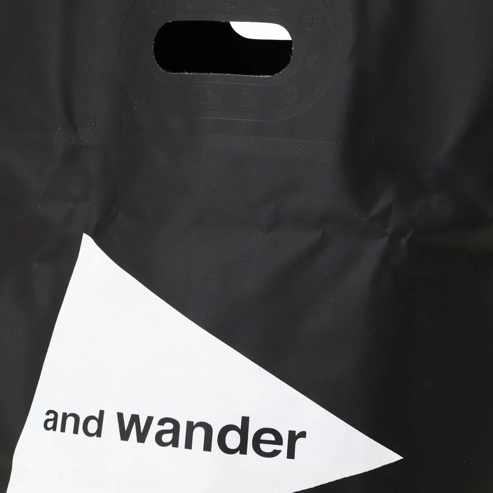 and Wander Storage Bucket 35L Black