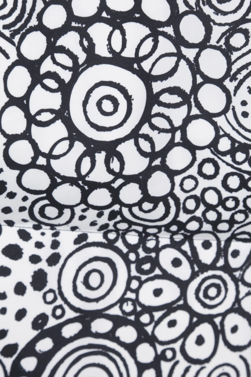 graphic print nylon padded scarf