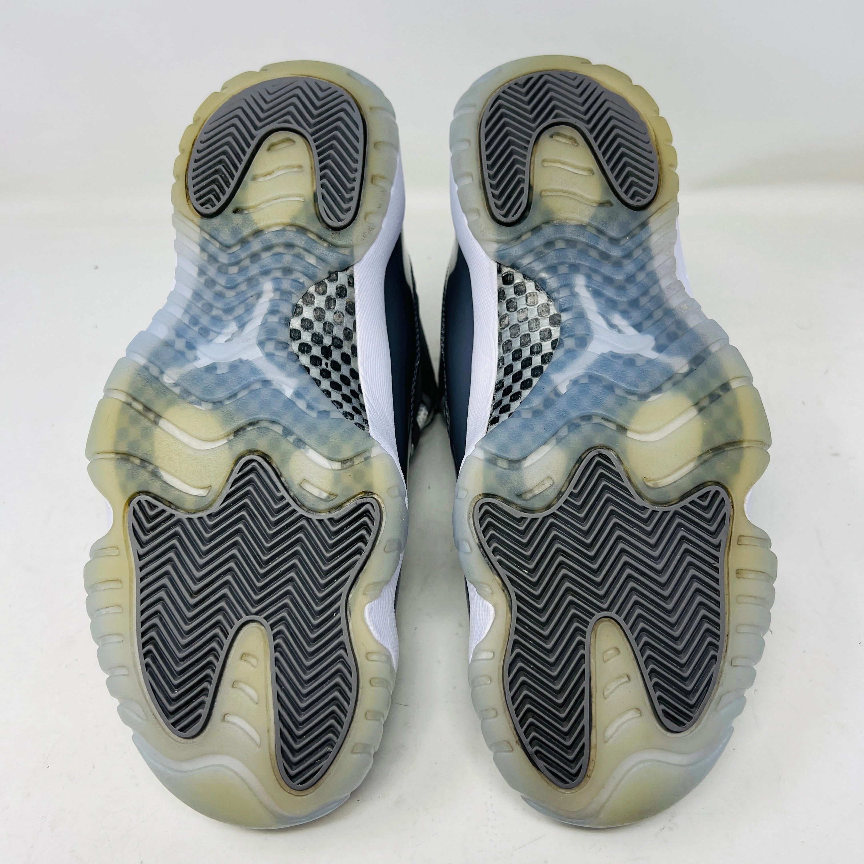 Jordan 11 Retro Cool Grey (2021)