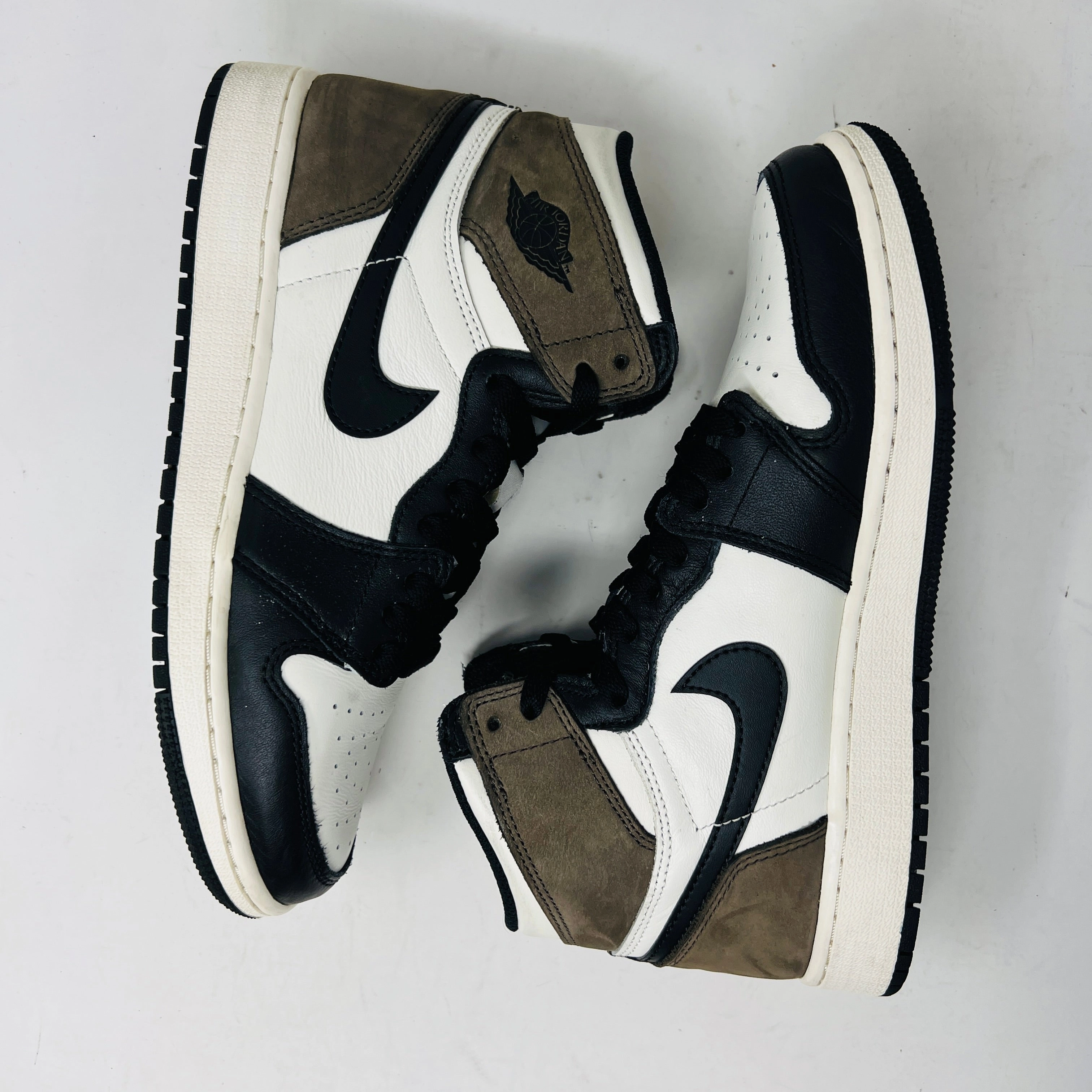 Jordan 1 Retro High Dark Mocha (GS)