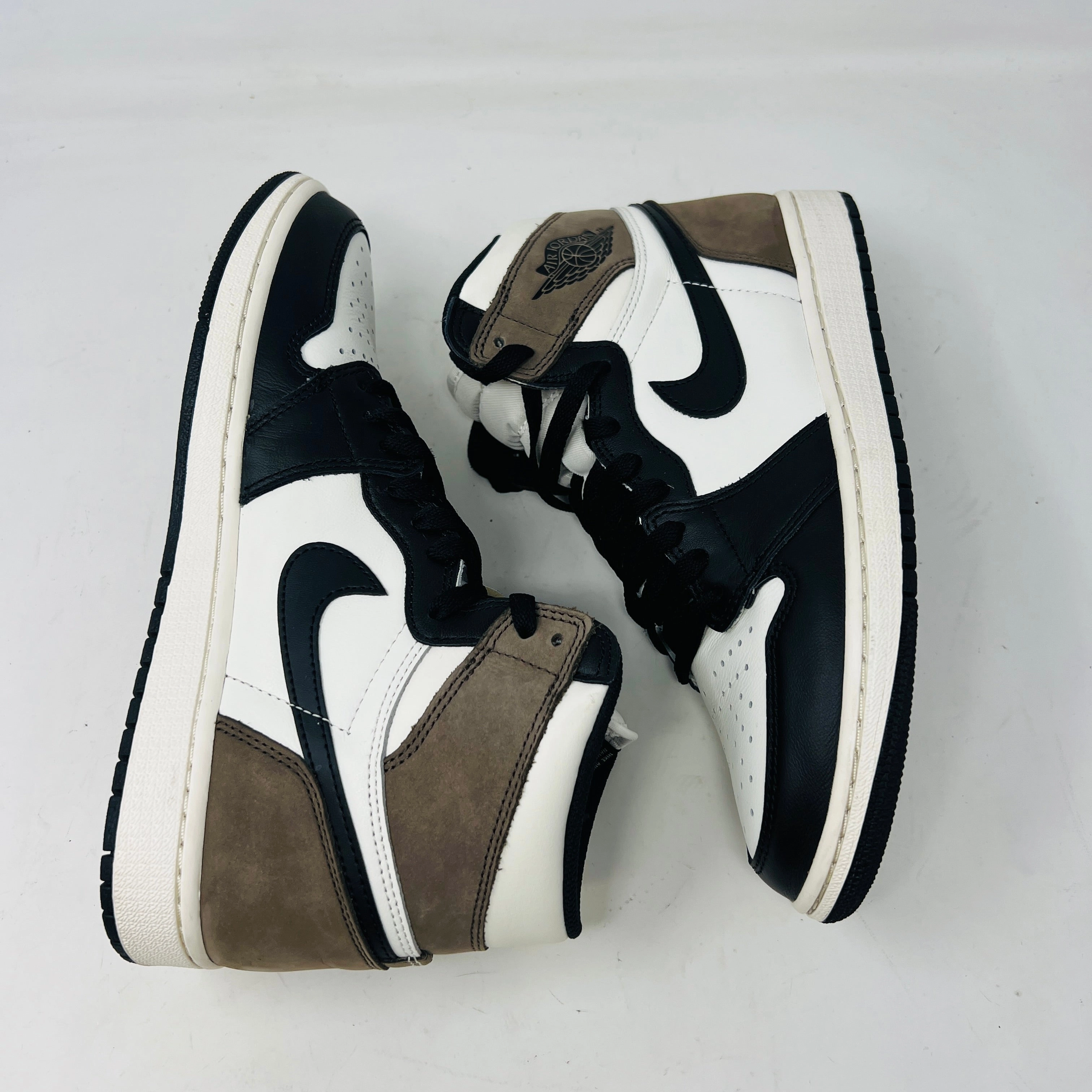 Jordan 1 Retro High Dark Mocha