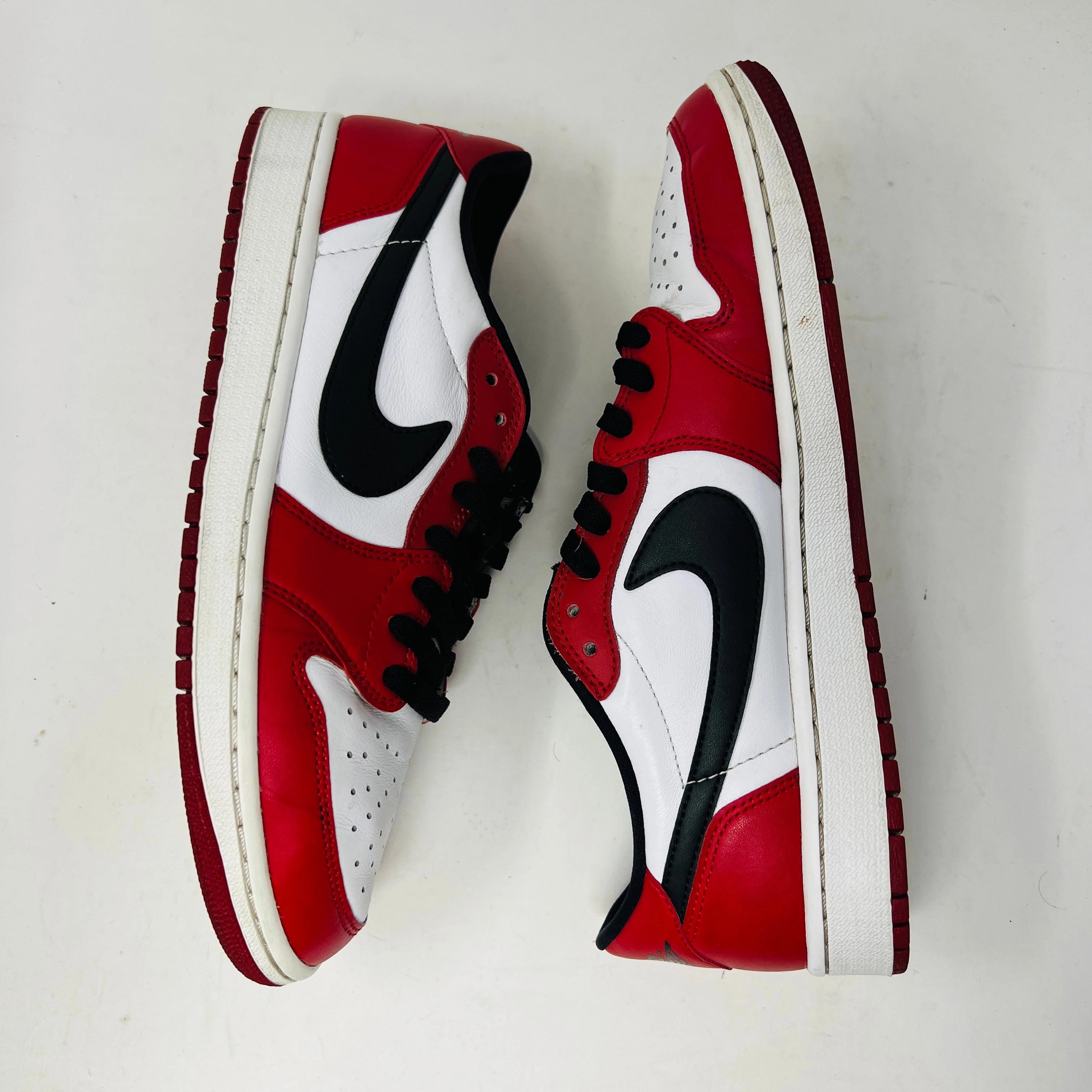 Jordan 1 Retro Low Chicago (2016)