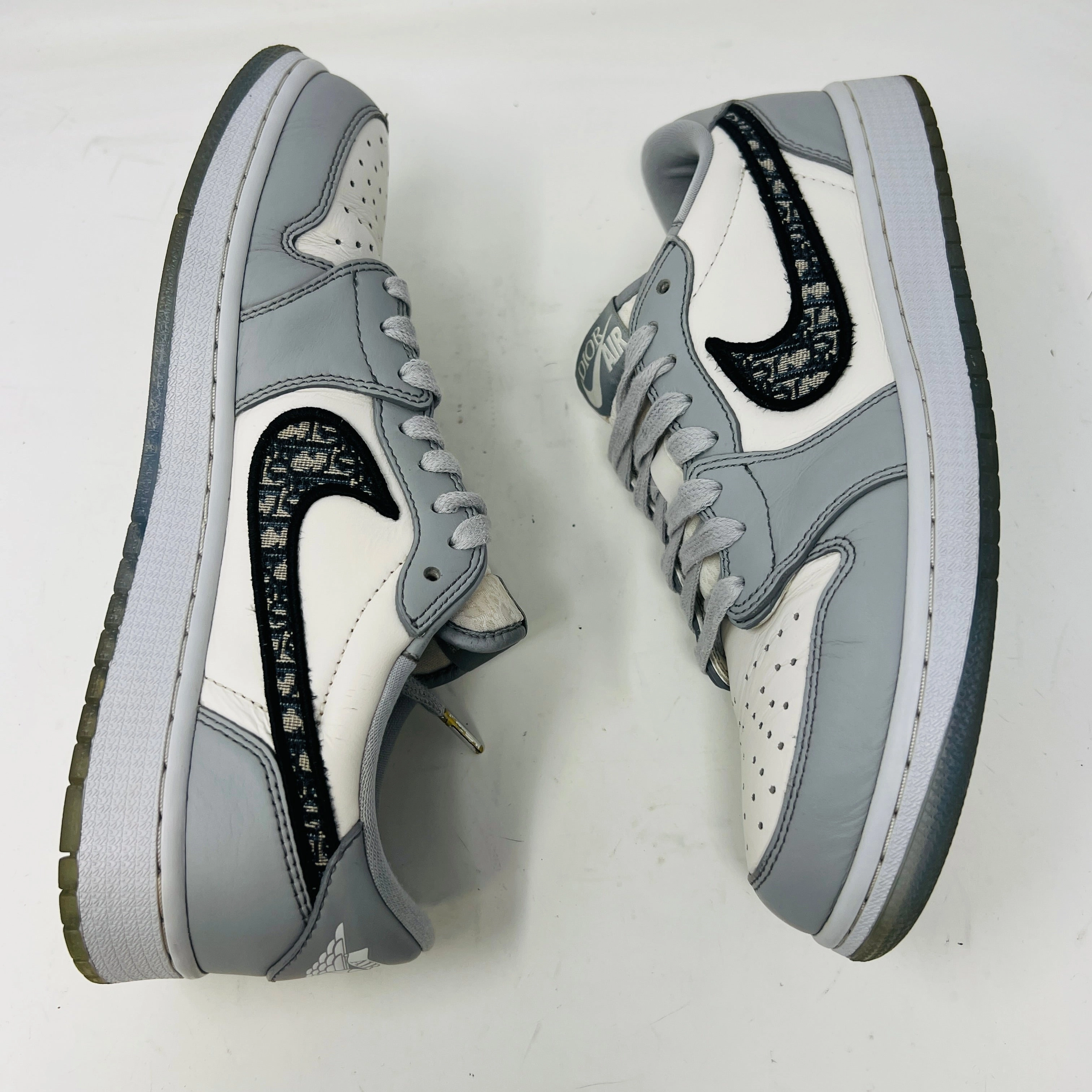 Jordan 1 Retro Low Dior (Sample Pair)
