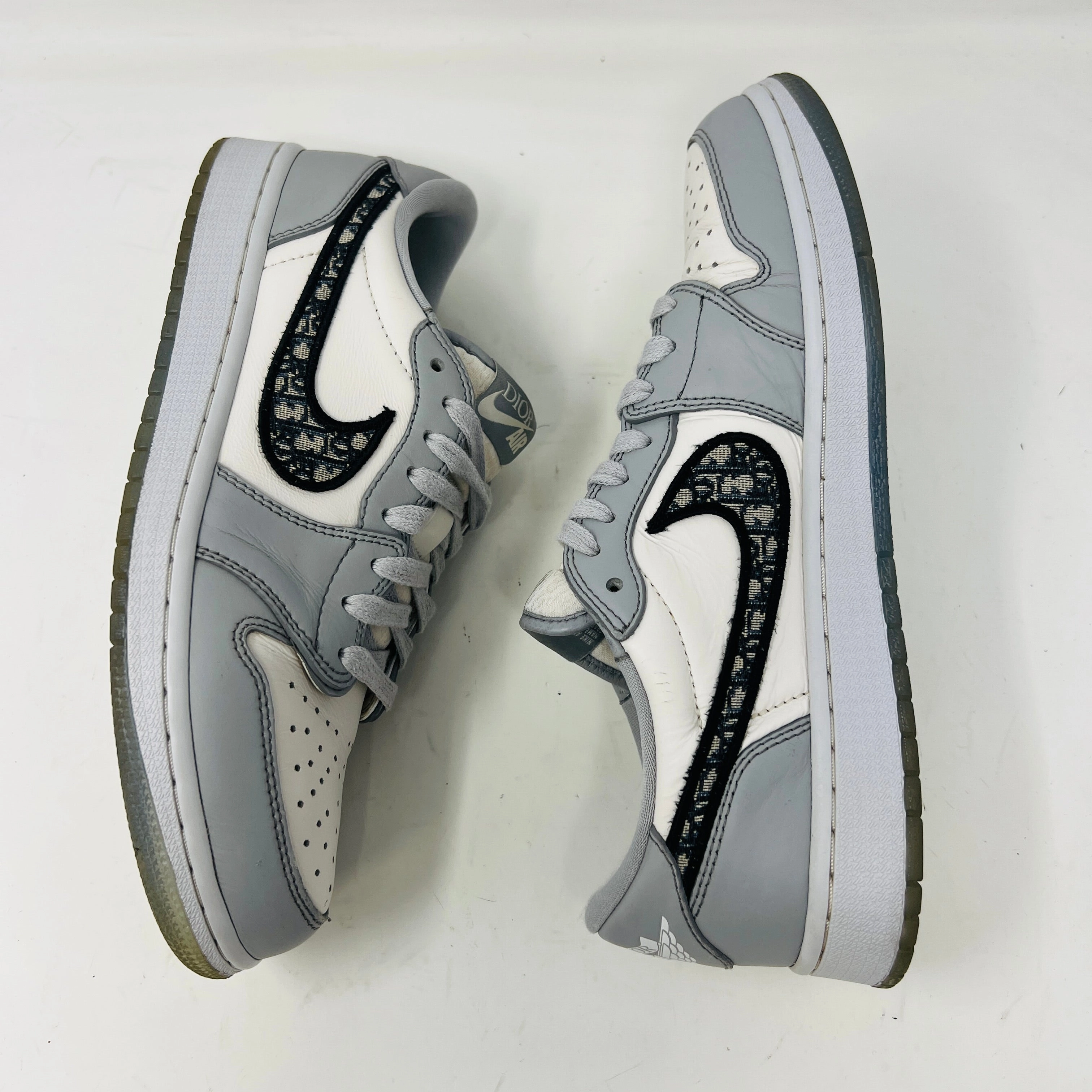 Jordan 1 Retro Low Dior (Sample Pair)