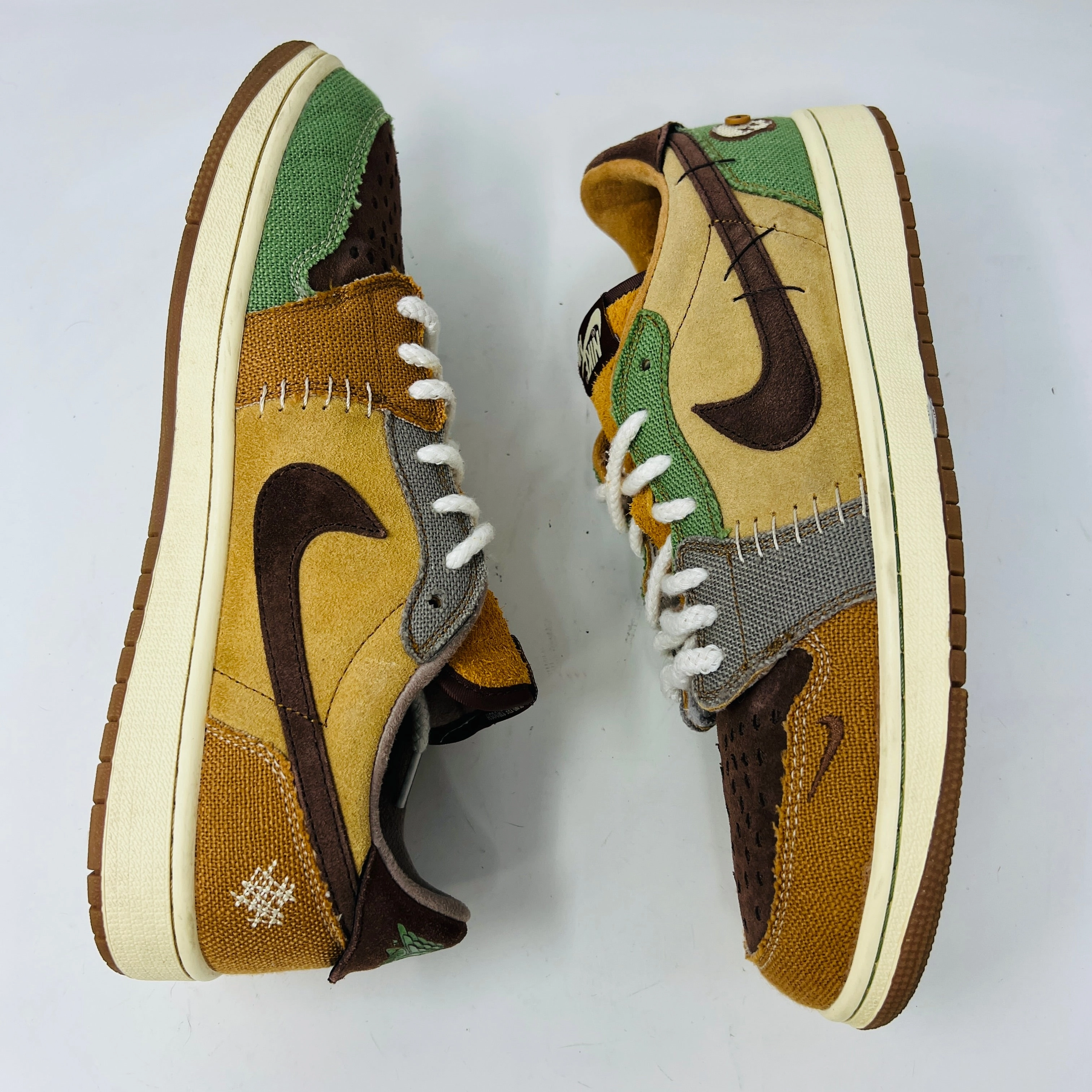 Jordan 1 Retro Low OG Zion Williamson Voodoo