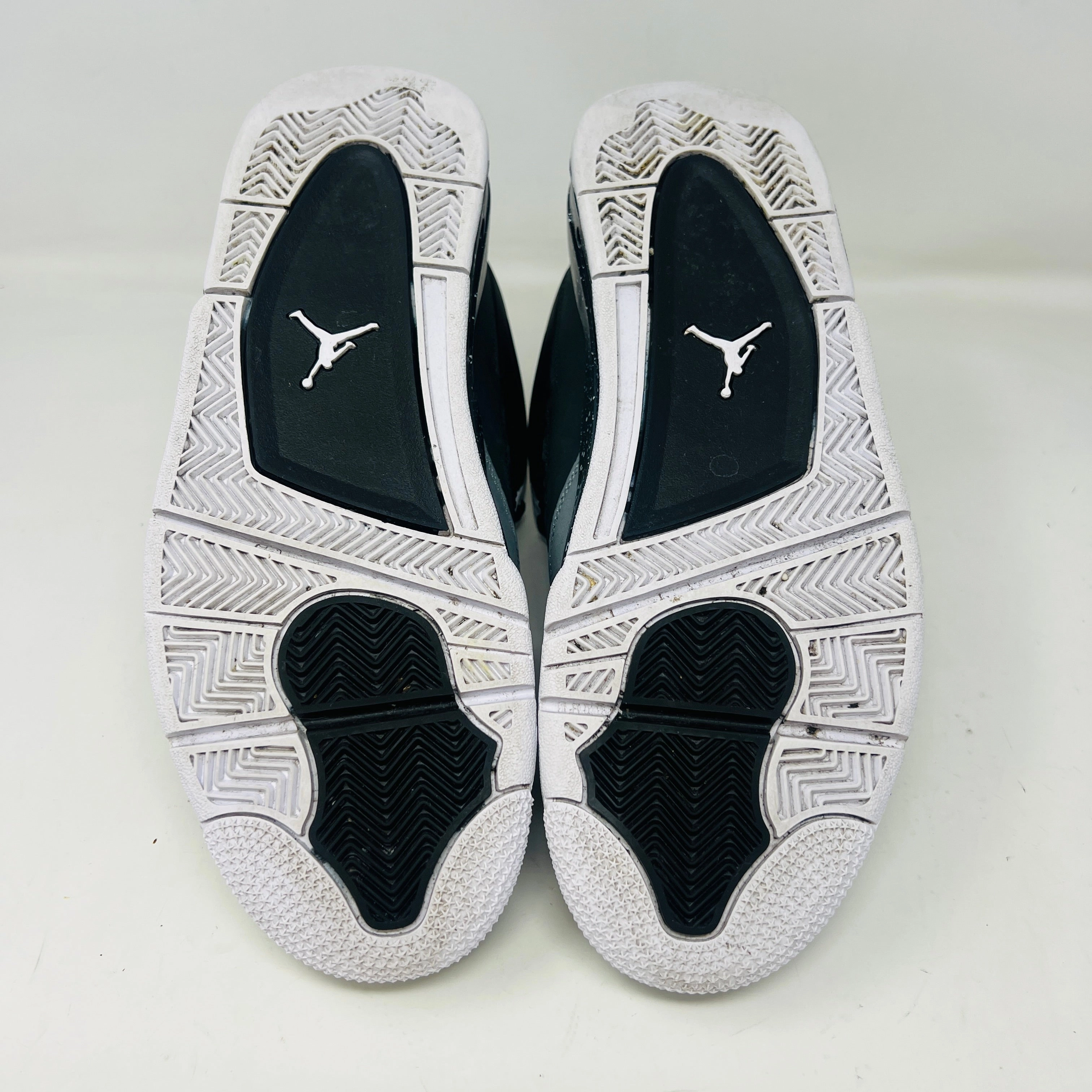 Jordan 4 Retro Fear