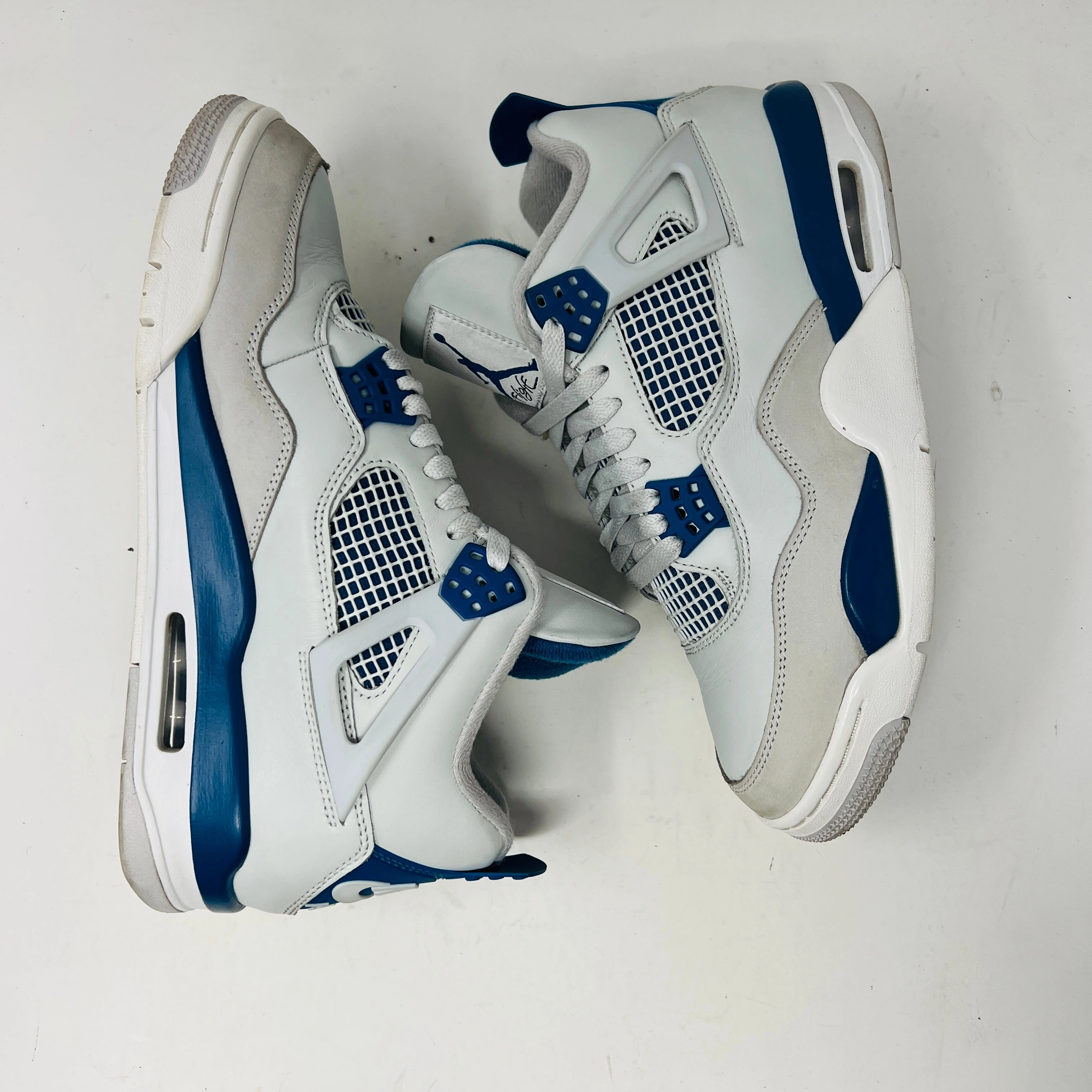 Jordan 4 Retro Military Blue (2024)