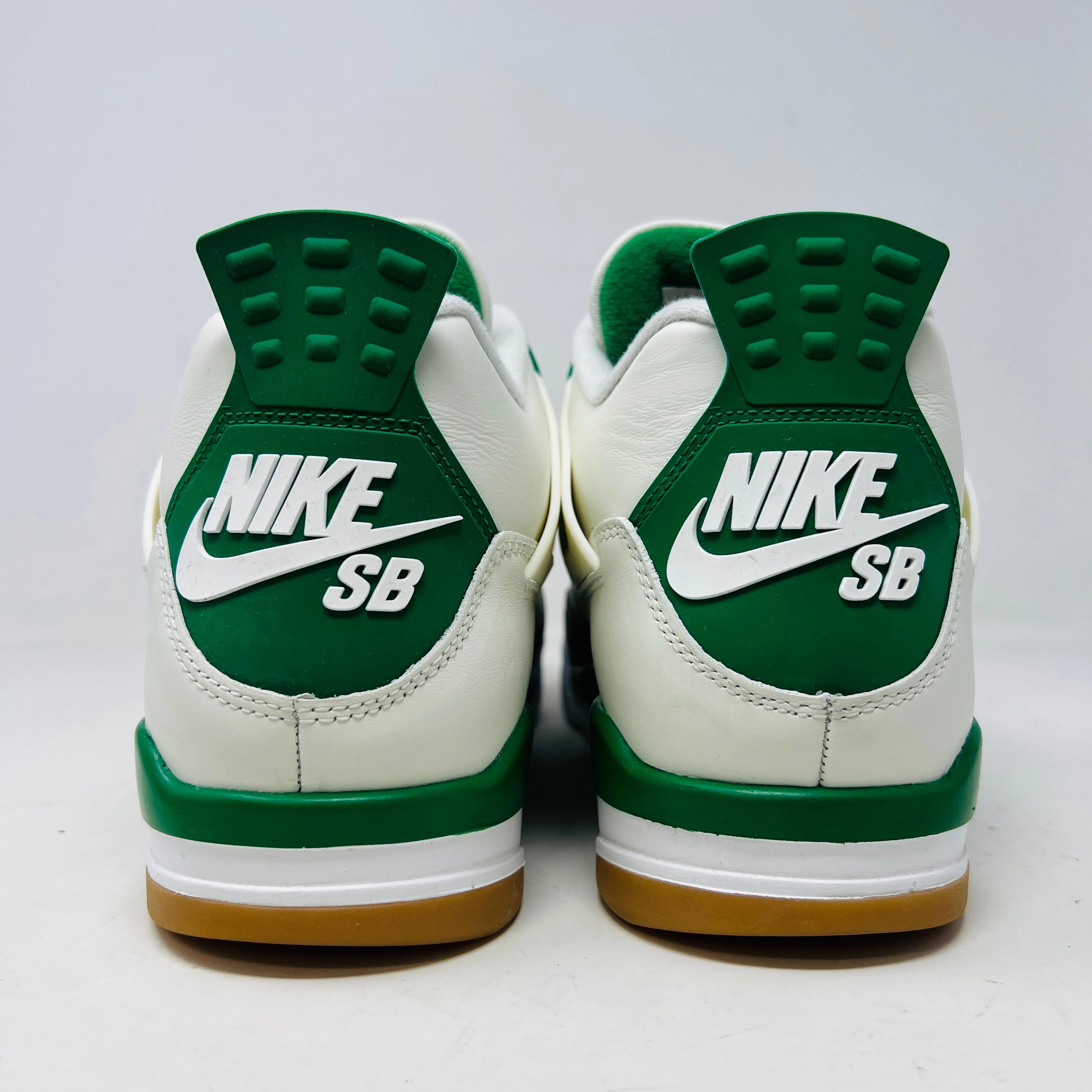 Jordan 4 Retro SB Pine Green