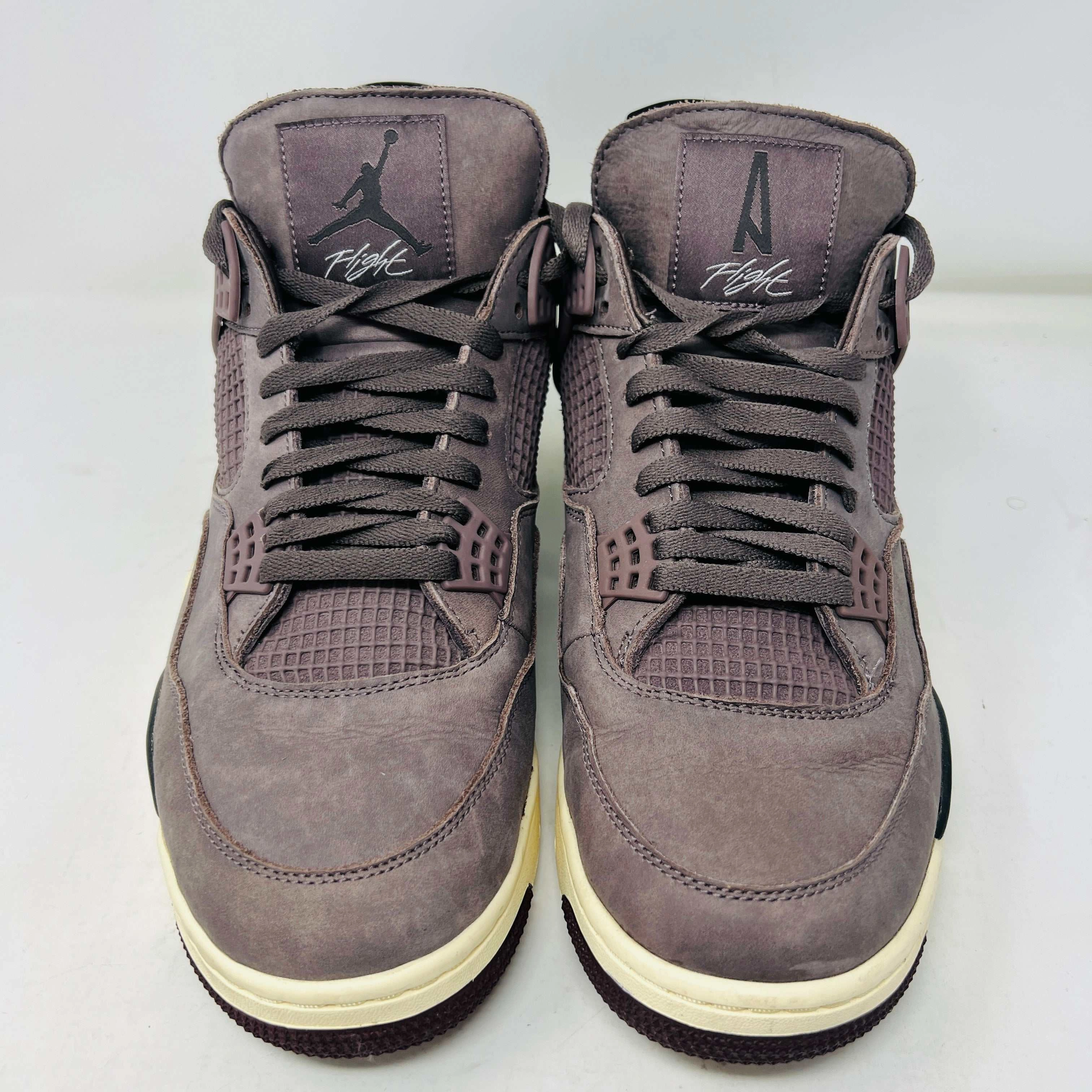 Jordan 4 Retro SP A Ma Maniére Violet Ore