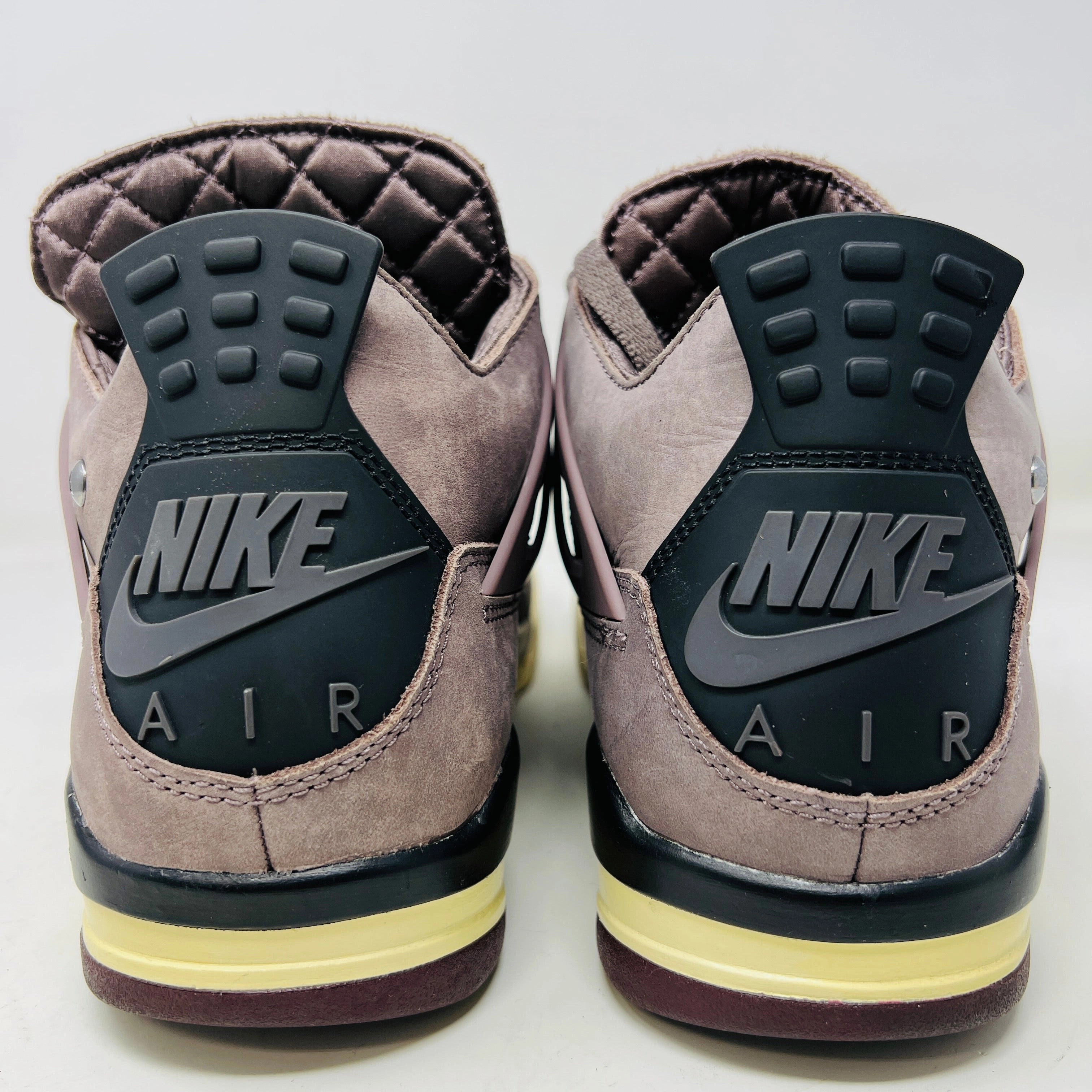 Jordan 4 Retro SP A Ma Maniére Violet Ore