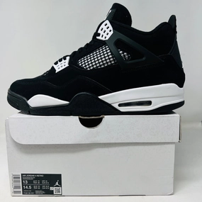 Jordan 4 Retro White Thunder