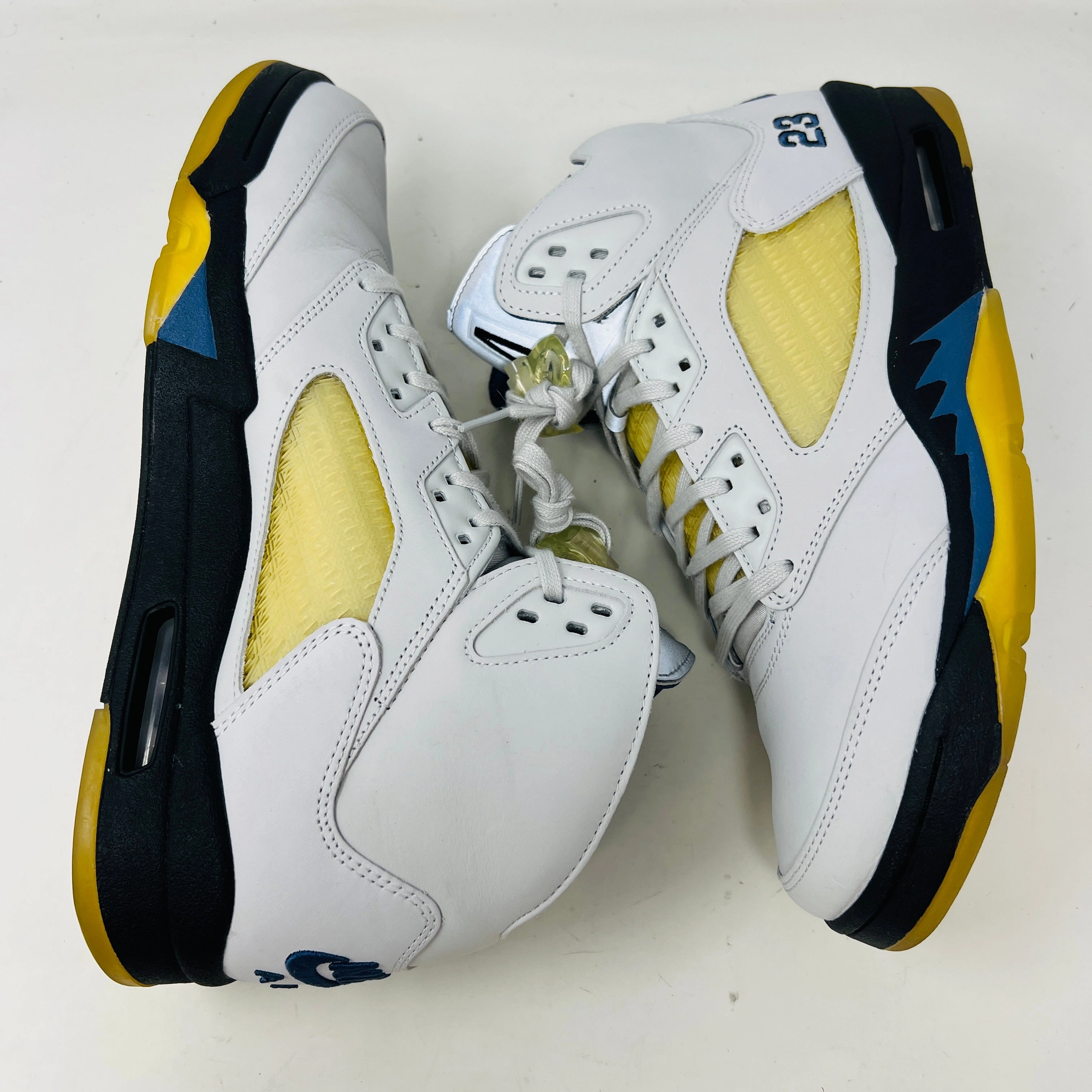 Jordan 5 Retro A Ma Maniére Dawn (Women's)