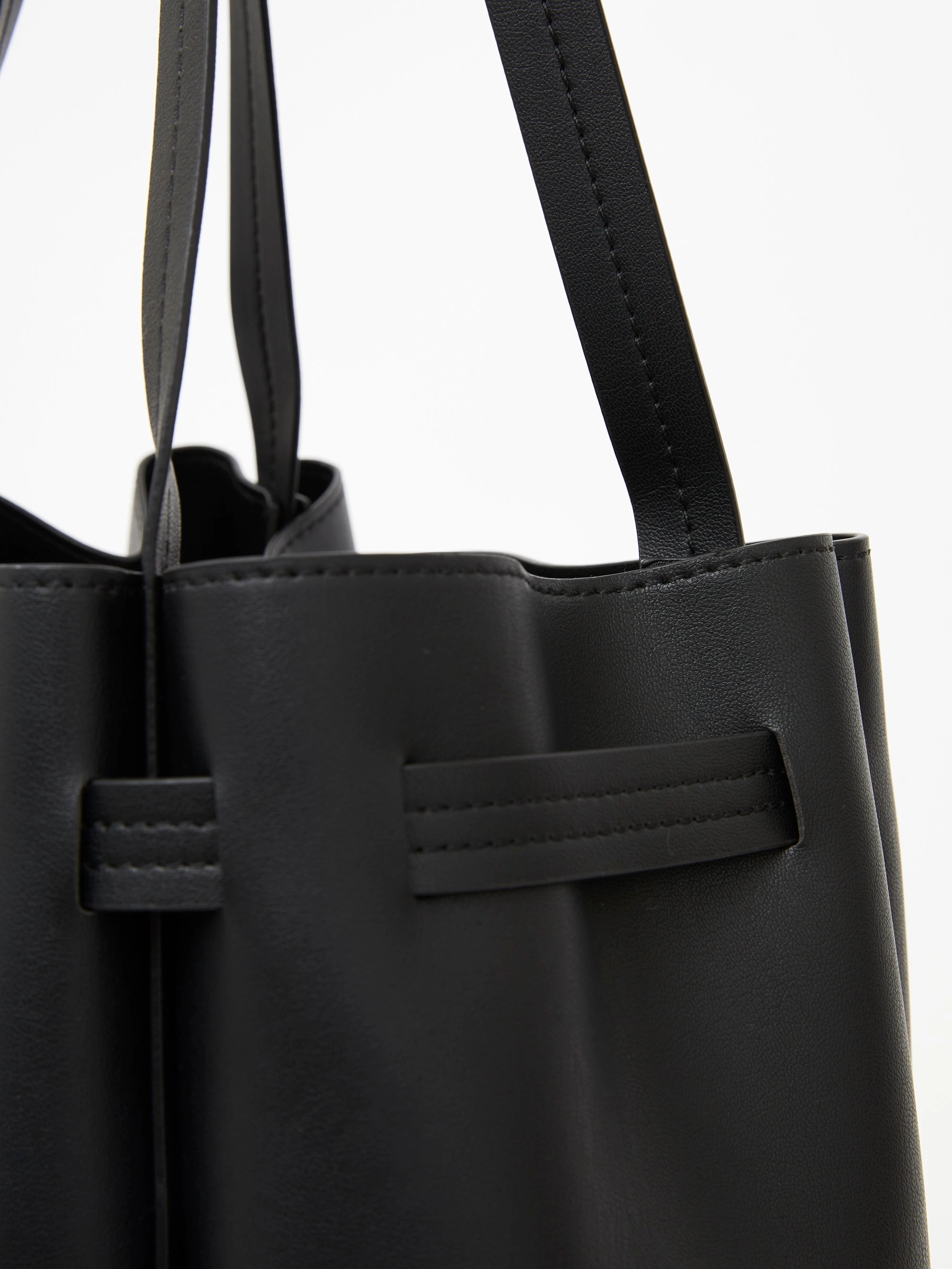 Knotted Tote Bag