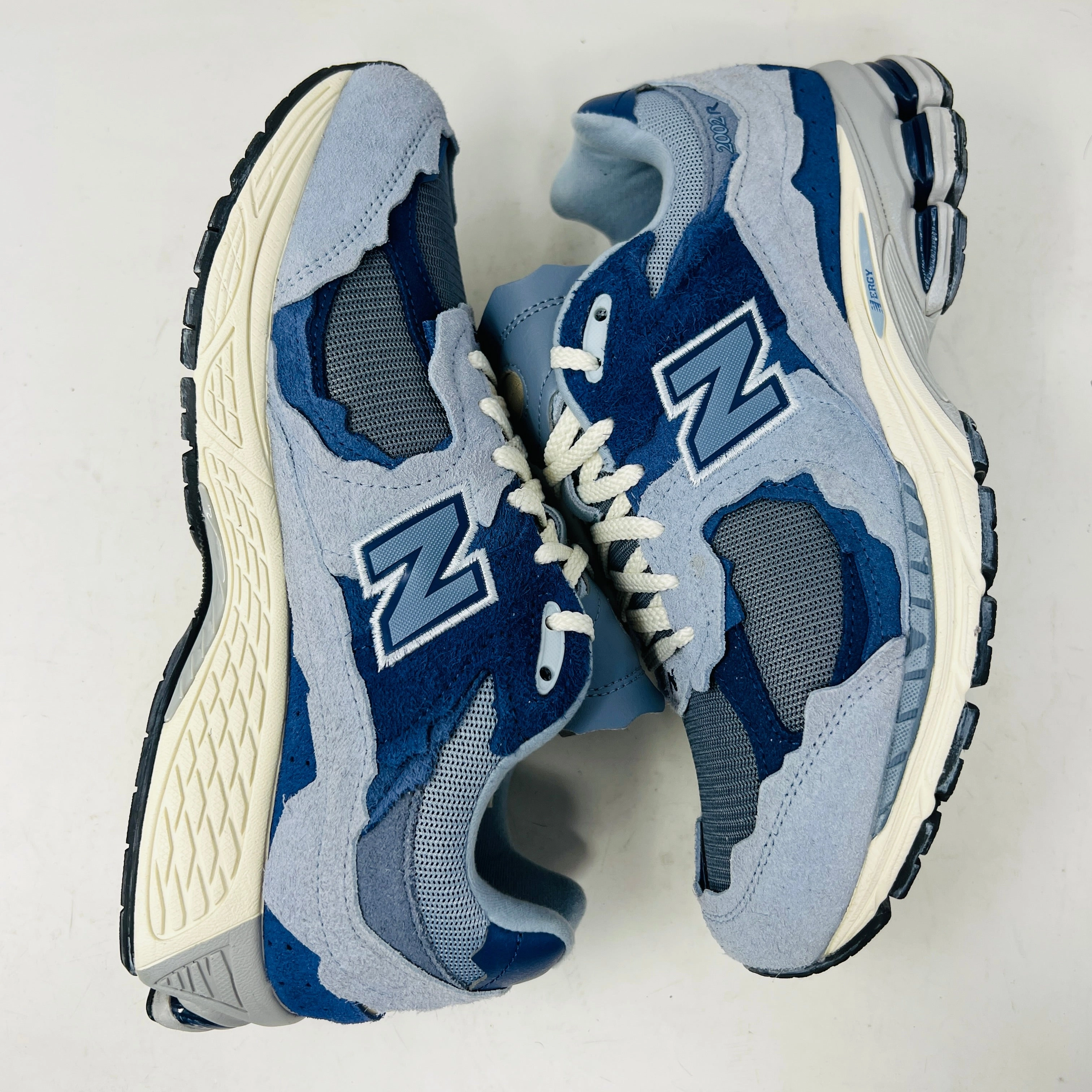 New Balance 2002R Protection Pack Light Arctic Grey Purple