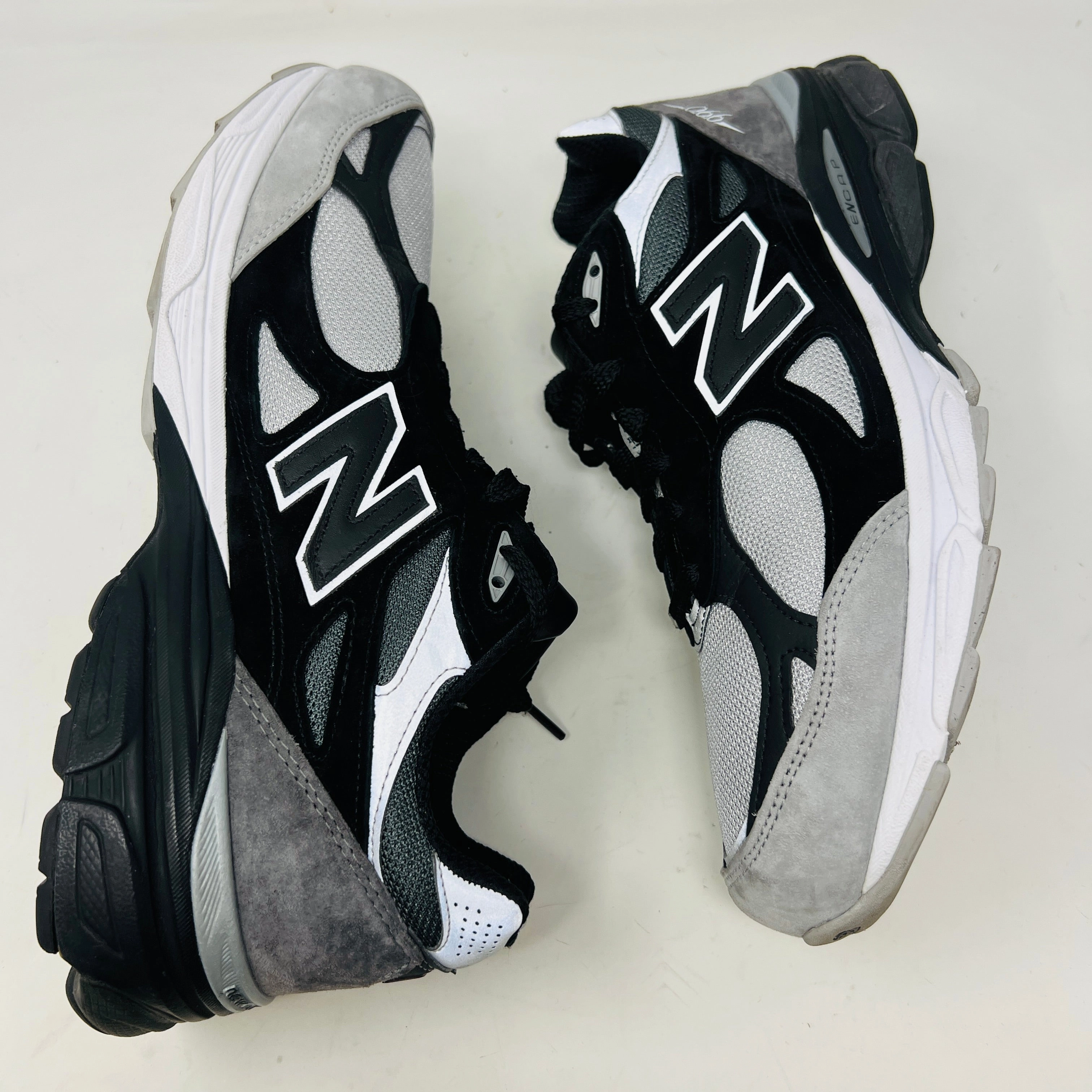 New Balance 990v3 MiUSA DTLR GR3YSCALE