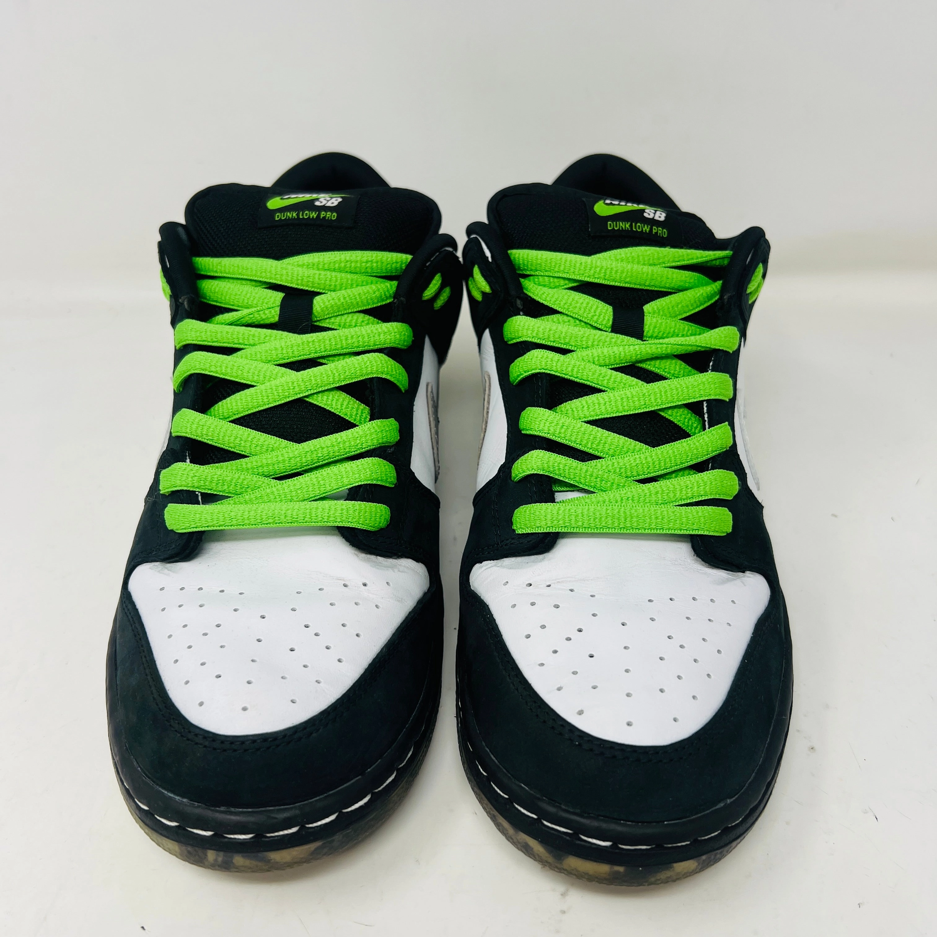 Nike SB Dunk Low Staple Panda Pigeon