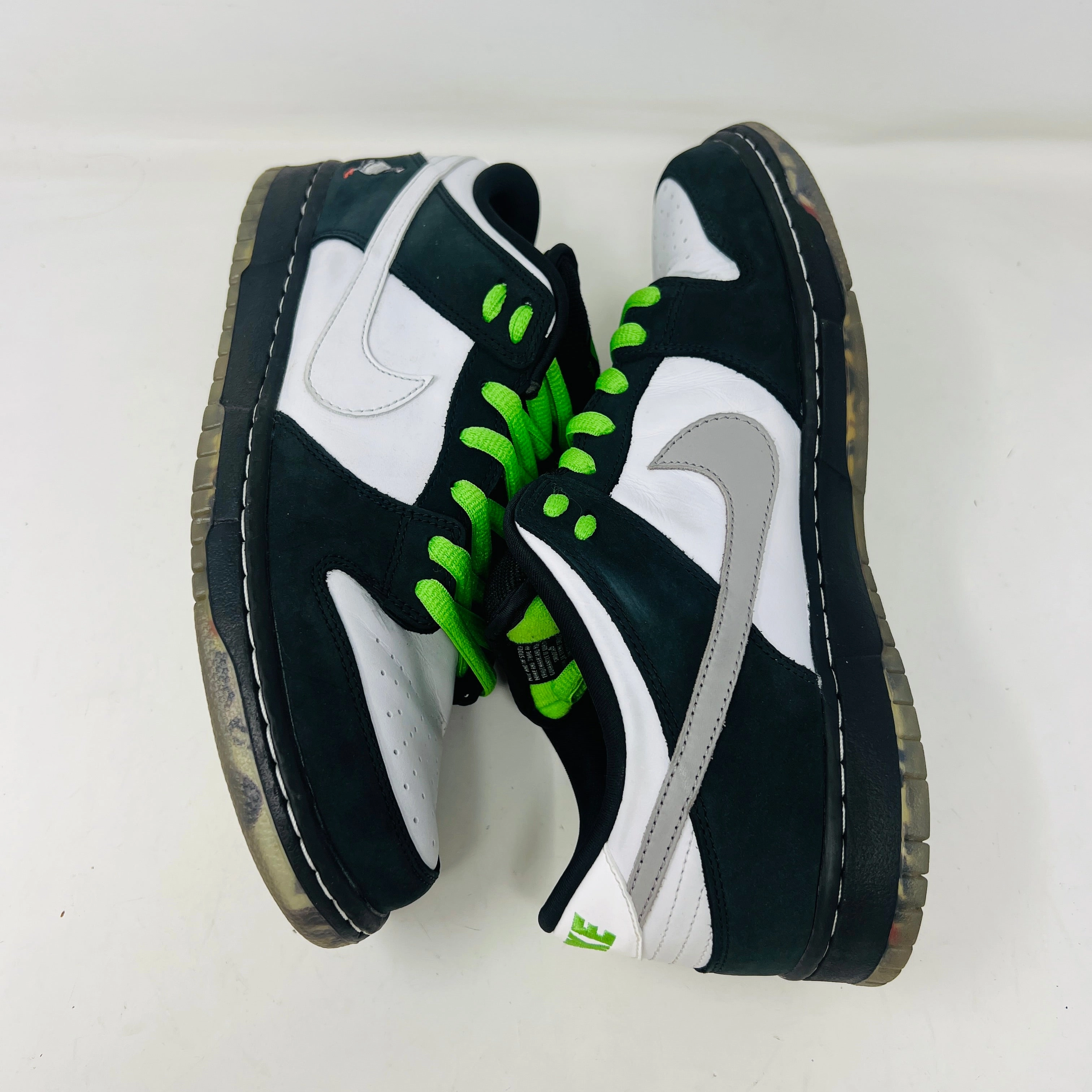 Nike SB Dunk Low Staple Panda Pigeon