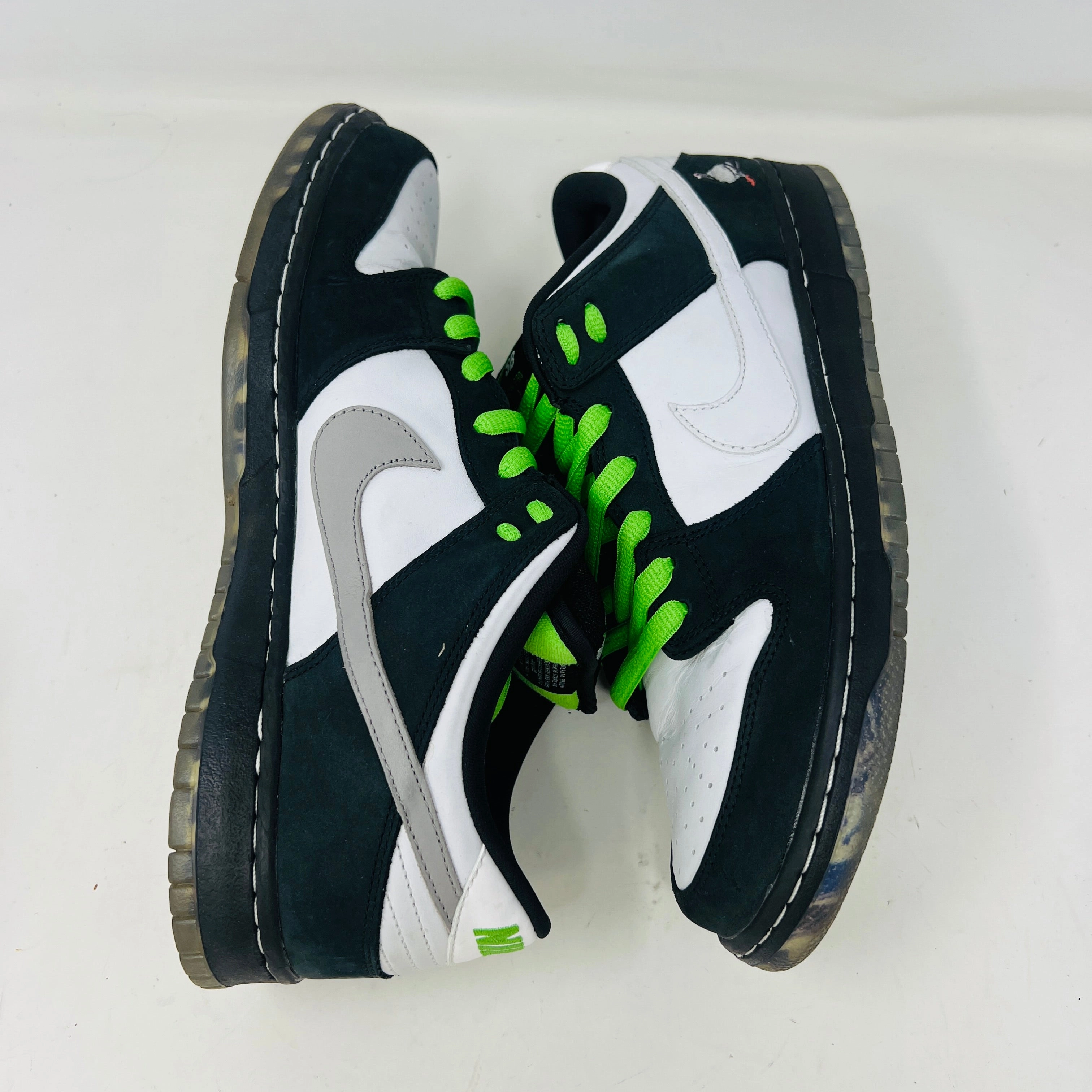 Nike SB Dunk Low Staple Panda Pigeon