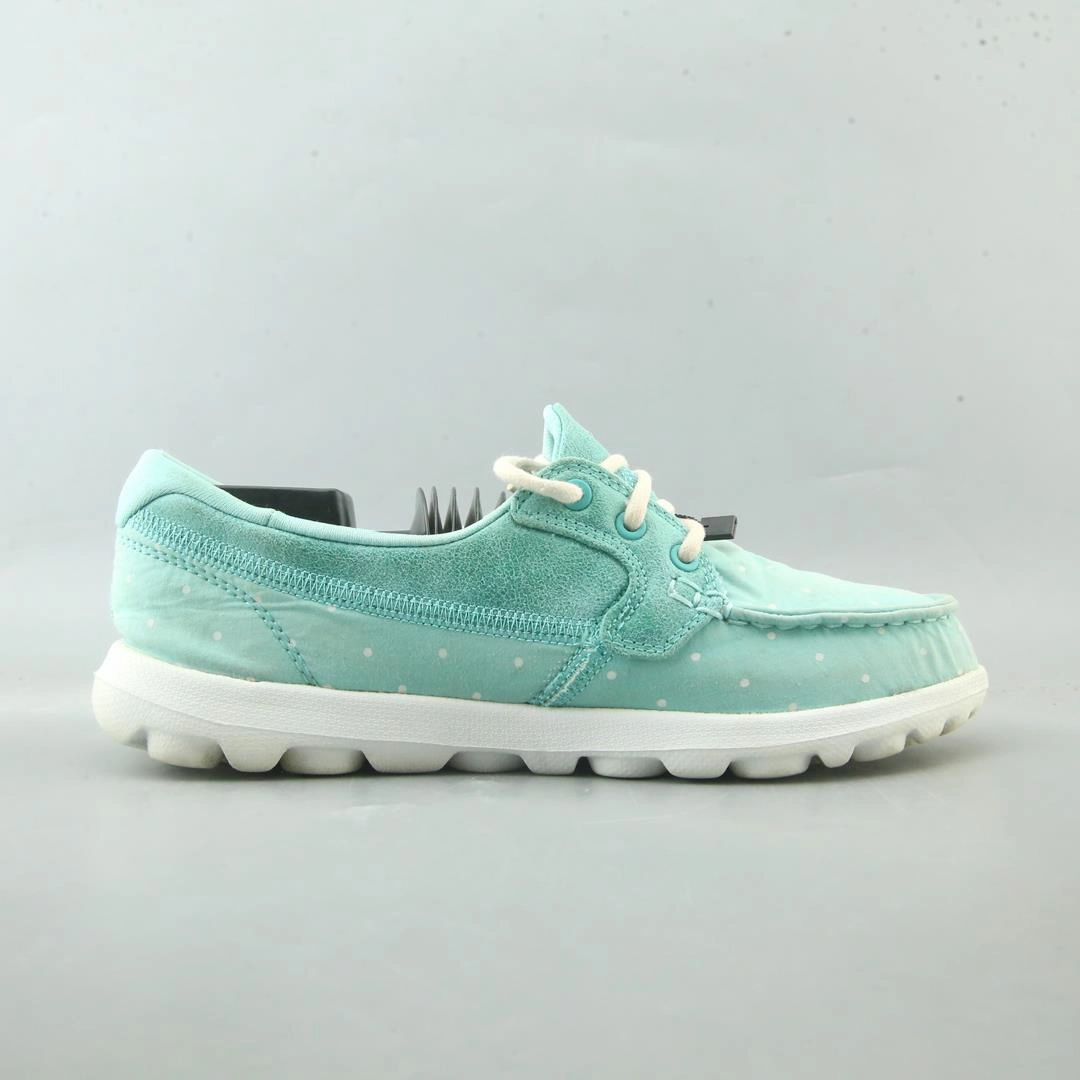 SKECHERS ON THE GO