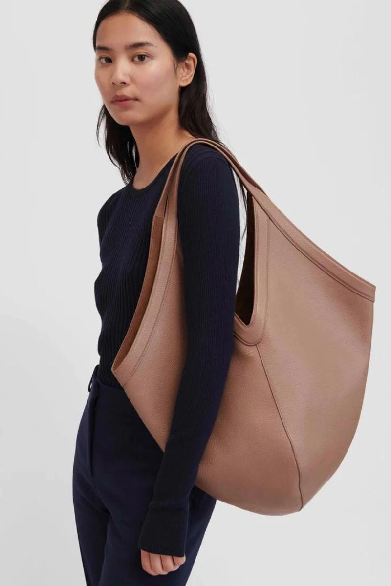 Soft M Hobo