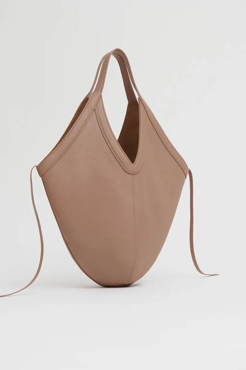 Soft M Hobo