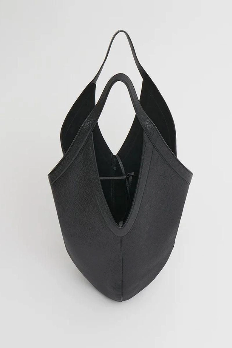 Soft M Hobo