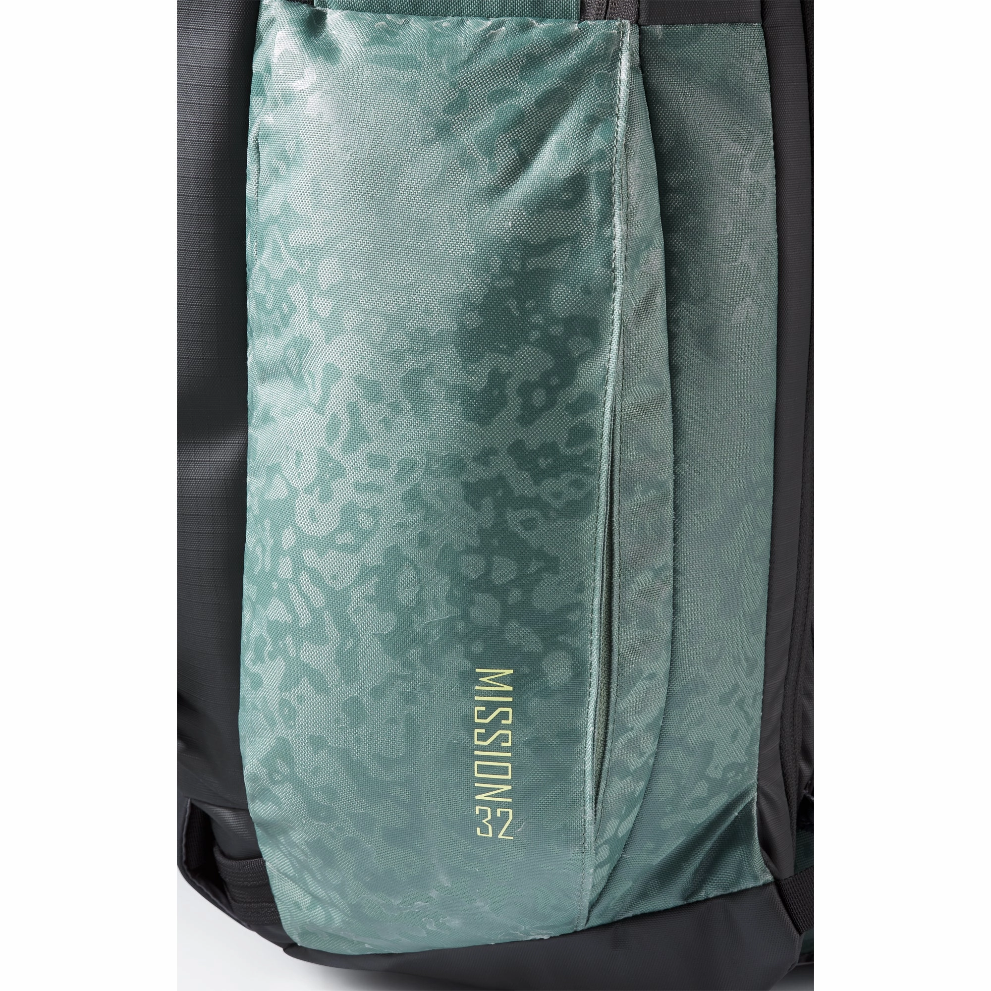 Team Mission Pro 32L Backpack - Louif Paradis