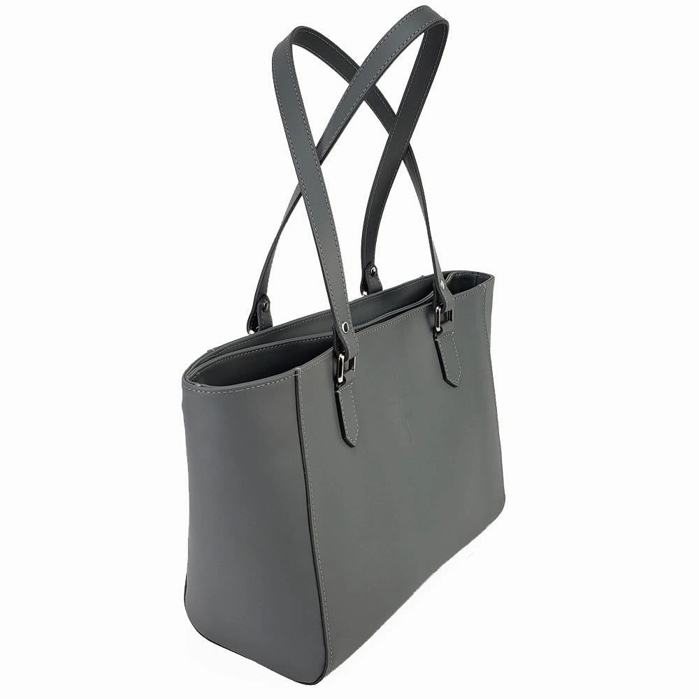 TT Signature Handbag Medium