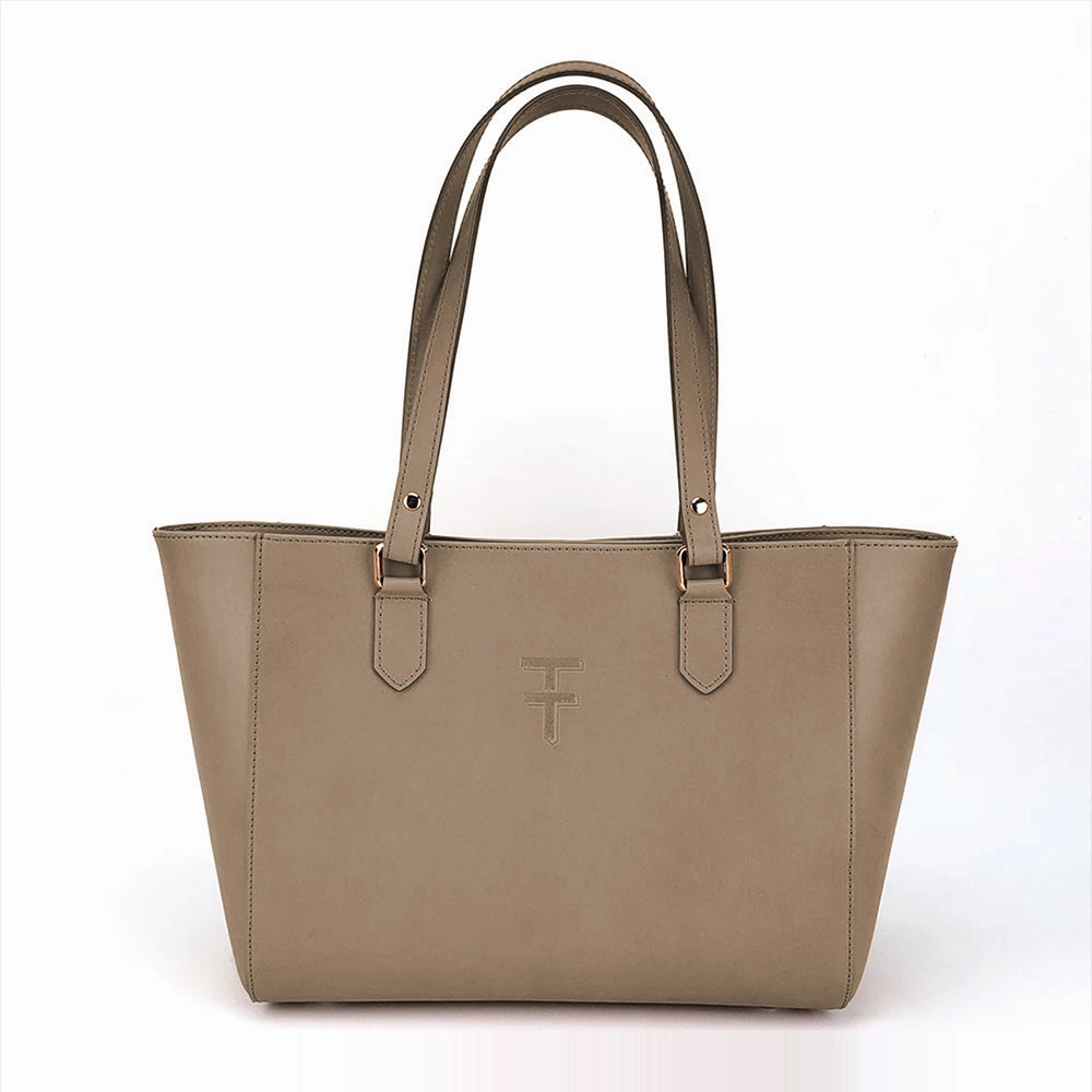 TT Signature Handbag Medium
