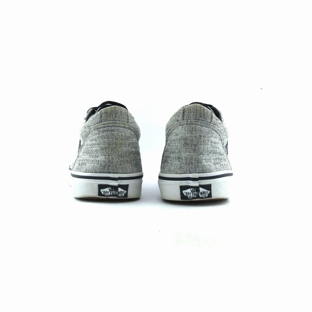 VANS AUTHENTIC