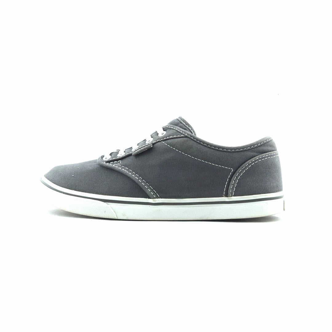 VANS AUTHENTIC