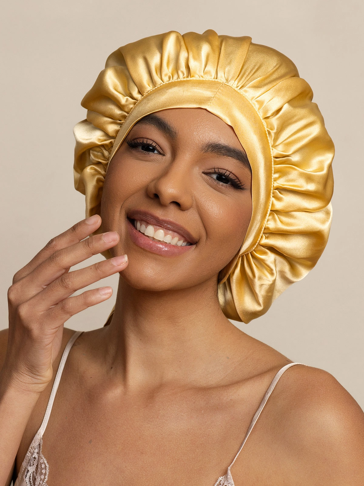 Women's Mulberry Silk Bonnet with Long Ribbons