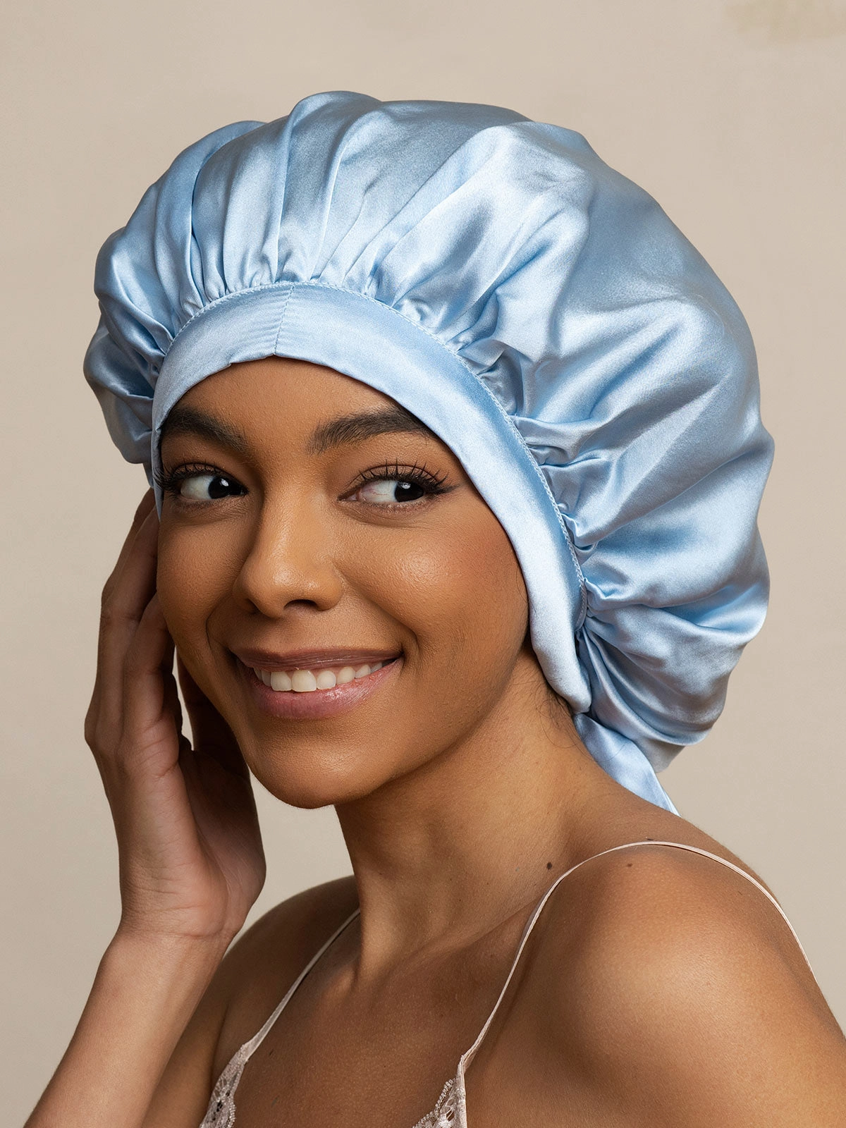 Women's Mulberry Silk Bonnet with Long Ribbons